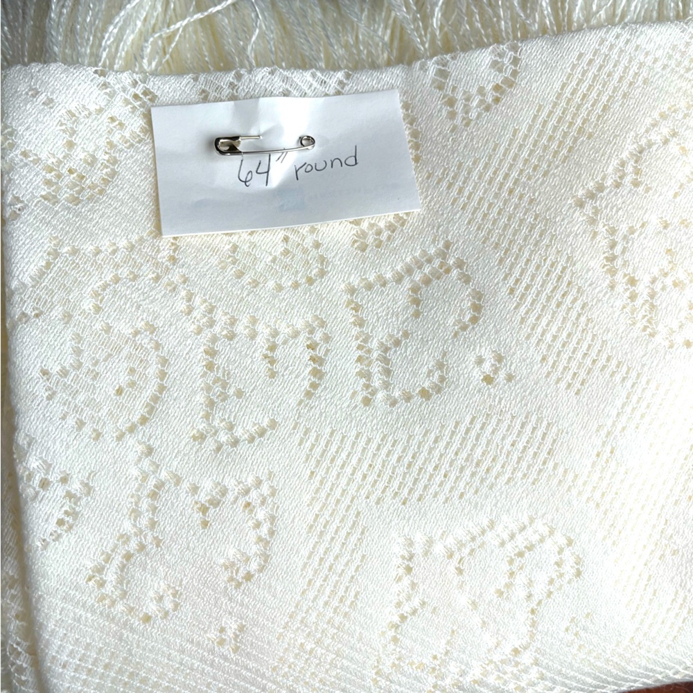 64” Round Tablecloth